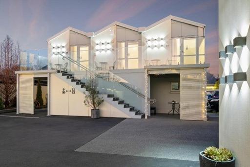 V Motel Christchurch Extérieur photo
