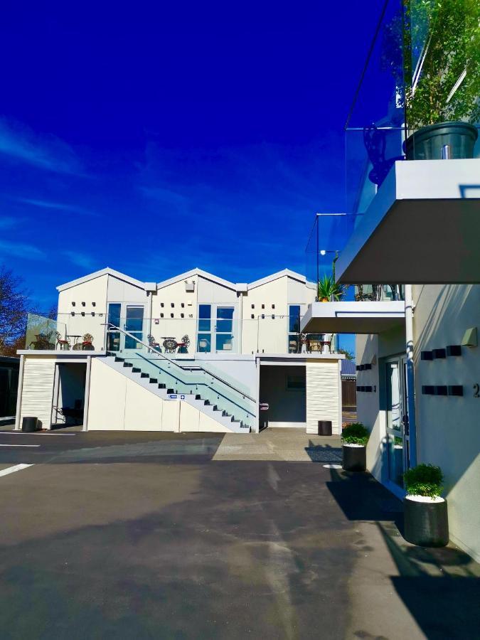 V Motel Christchurch Extérieur photo