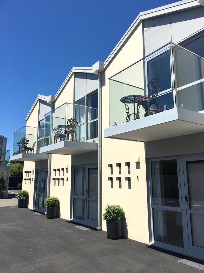 V Motel Christchurch Extérieur photo