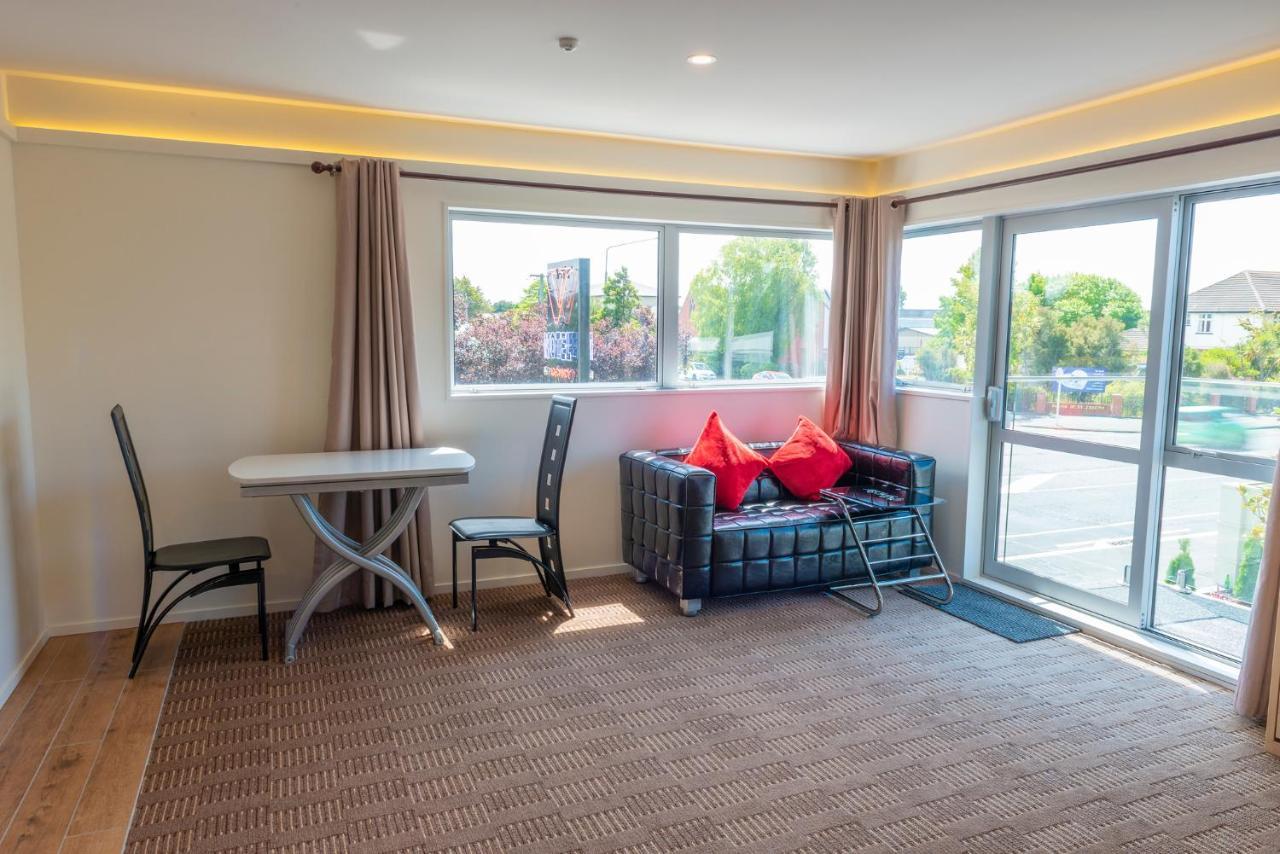 V Motel Christchurch Extérieur photo